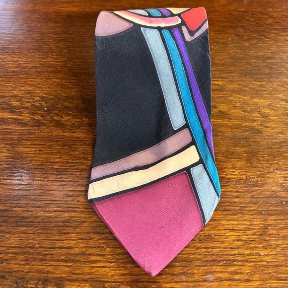 Robert Daskai Hand Painted Luxury Silk Tie - Picture 2 of 9